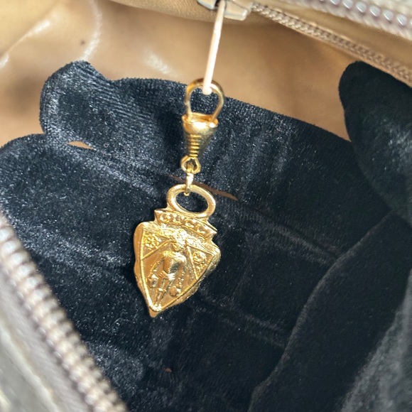 GUCCI PLUS SHOULDER BAG - Picture 9 of 13